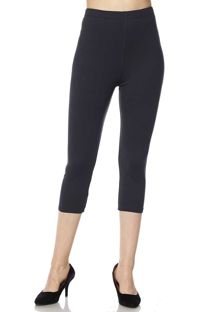 ULTRA SOFT CAPRI LEGGINGS